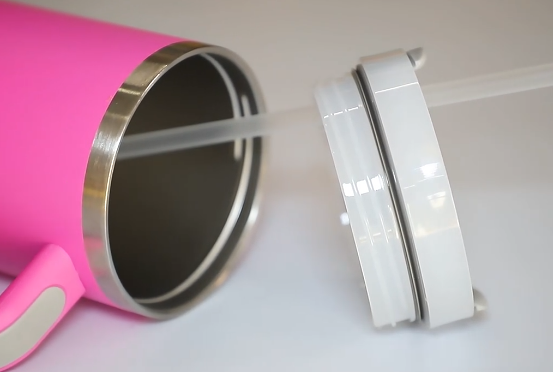 40ozTumbler With Handle